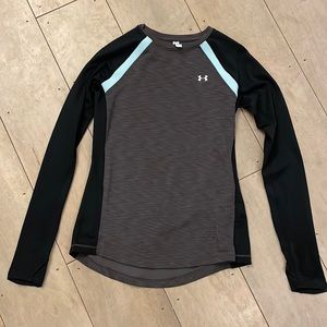 Under Armour Women’s ColdGear Crew Long-Sleeve Shirt